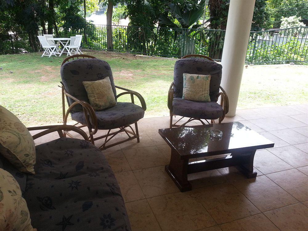Lime Hill Lodge Anse aux Pins Exterior foto